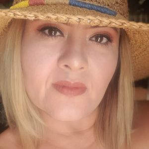 Meet your Posher, Magda